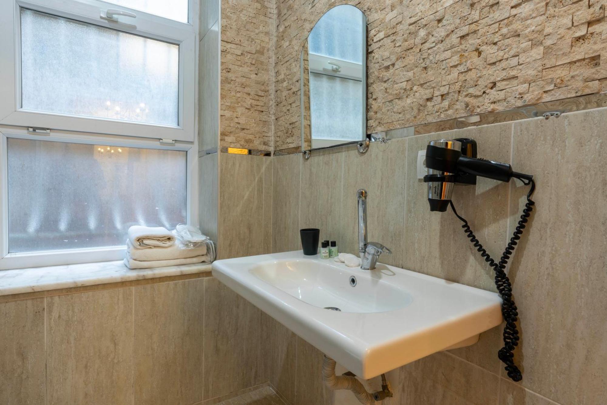 5 Apartment Galata Istanbul Exterior photo